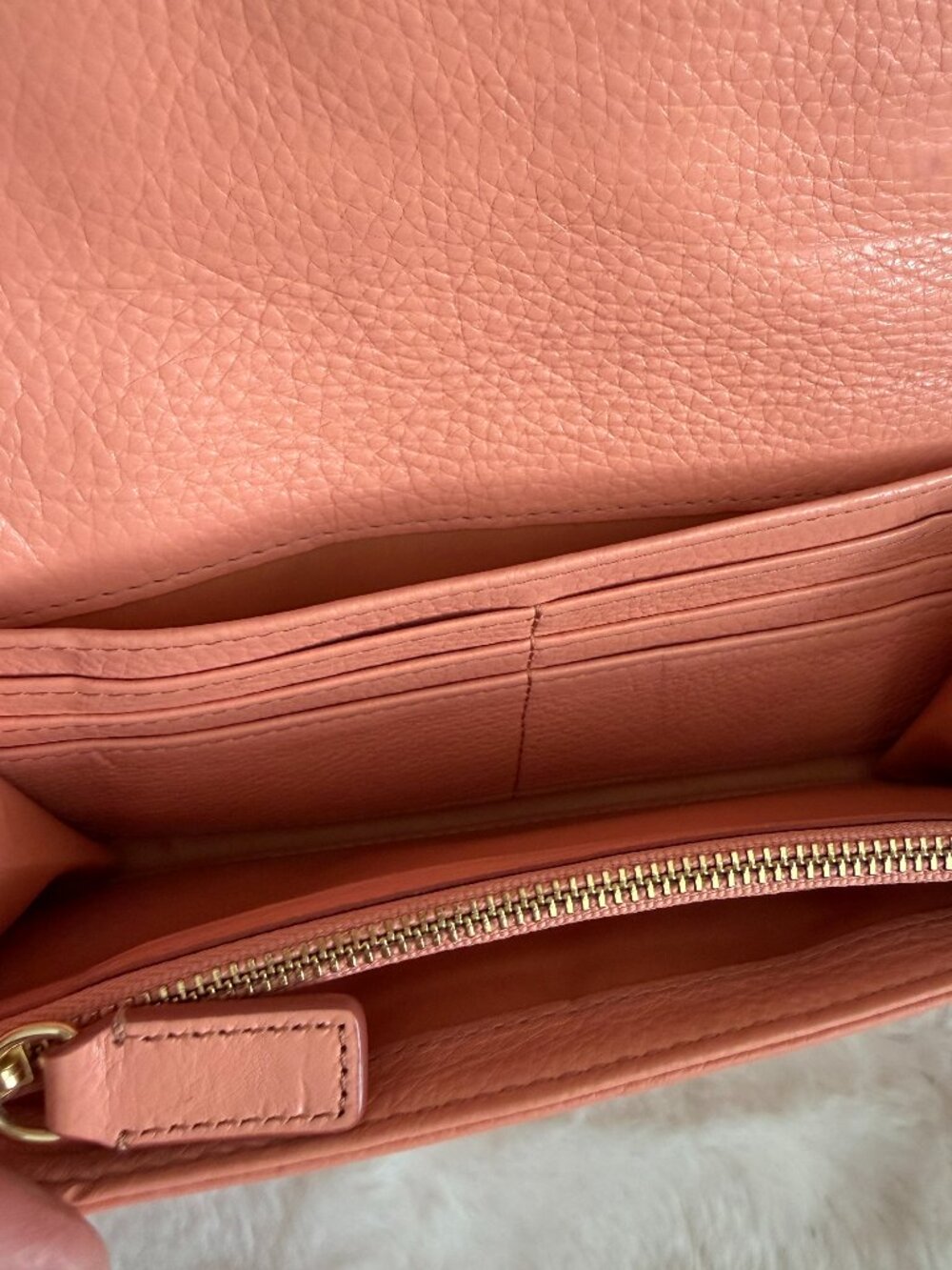 Tory Burch Amanda Envelope Continental Salmon Pink Leather Wallet - Picture 12 of 14